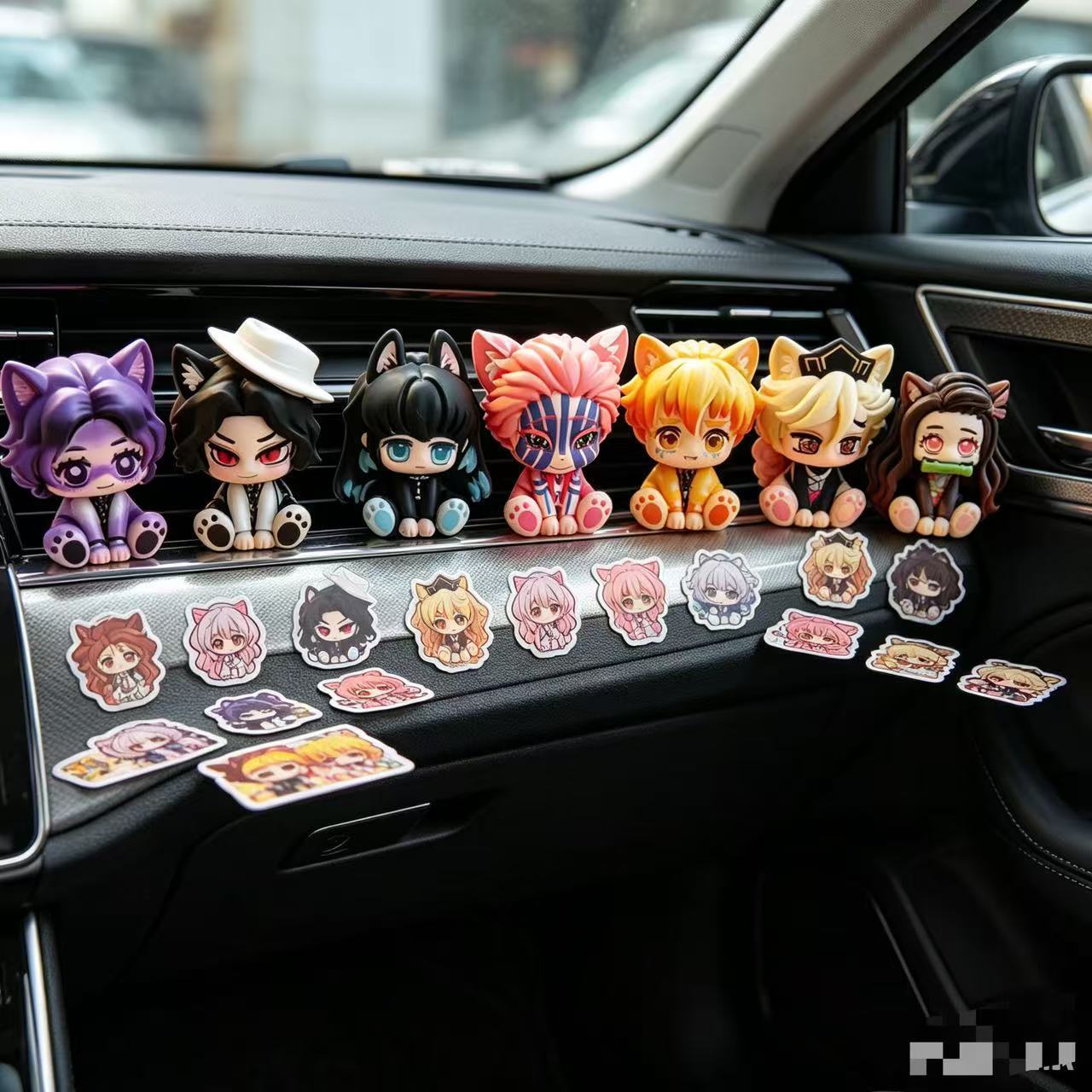 Car Accessories Decoration - Demon Slayer Sevimli Chibi Figür Araba